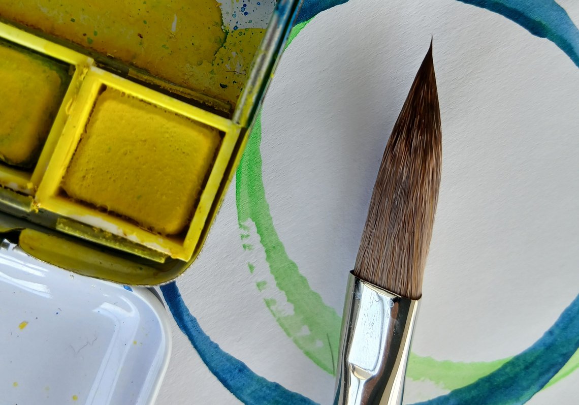 CasinV Trigon Brush – Close-Up View