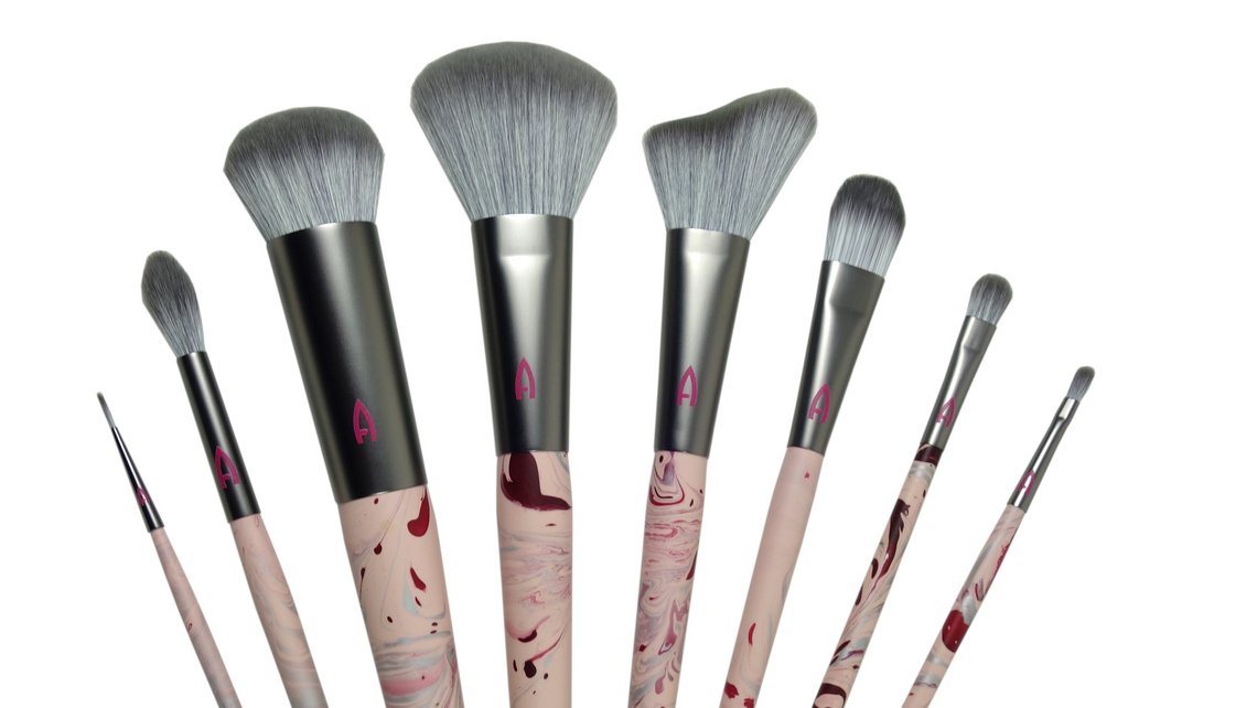 AMARENI brush series by ZAHN