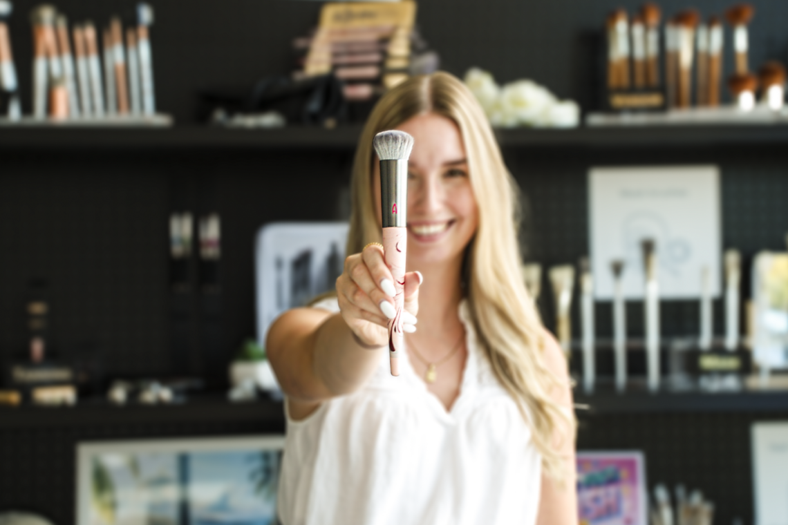Product manager with individual cosmetic brush