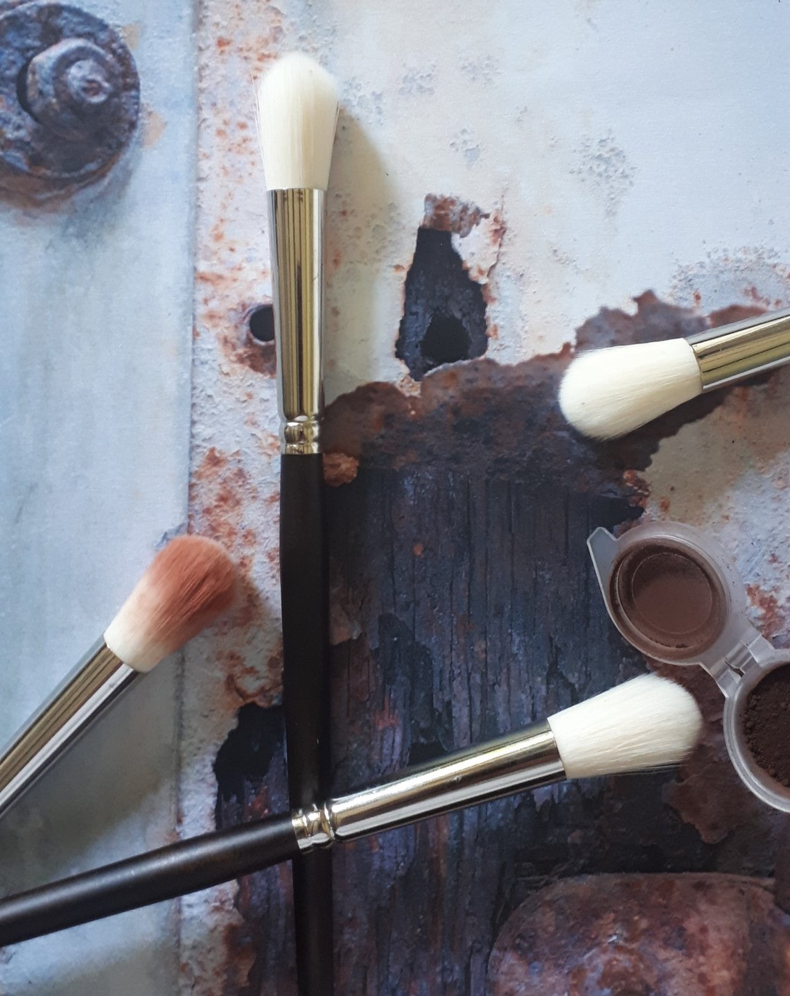 Dust Brush Arbeiten mit Puderfarben